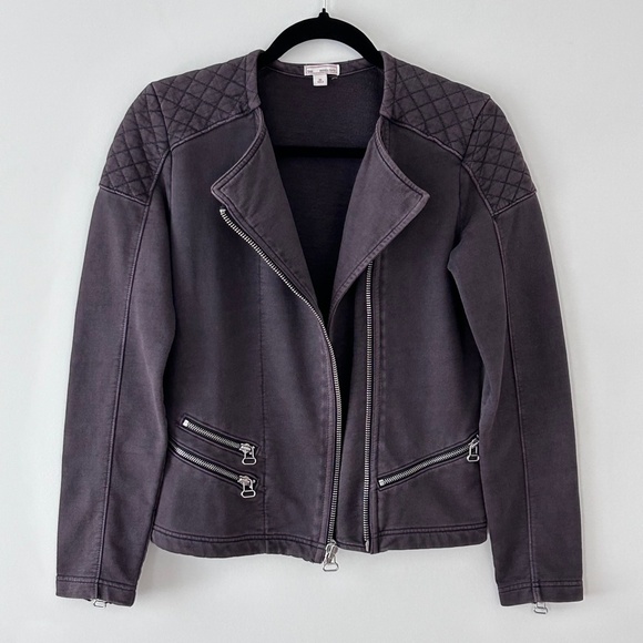 3/$20🌻Gap Gray Cotton Quilted Zip Jacket - Picture 2 of 16